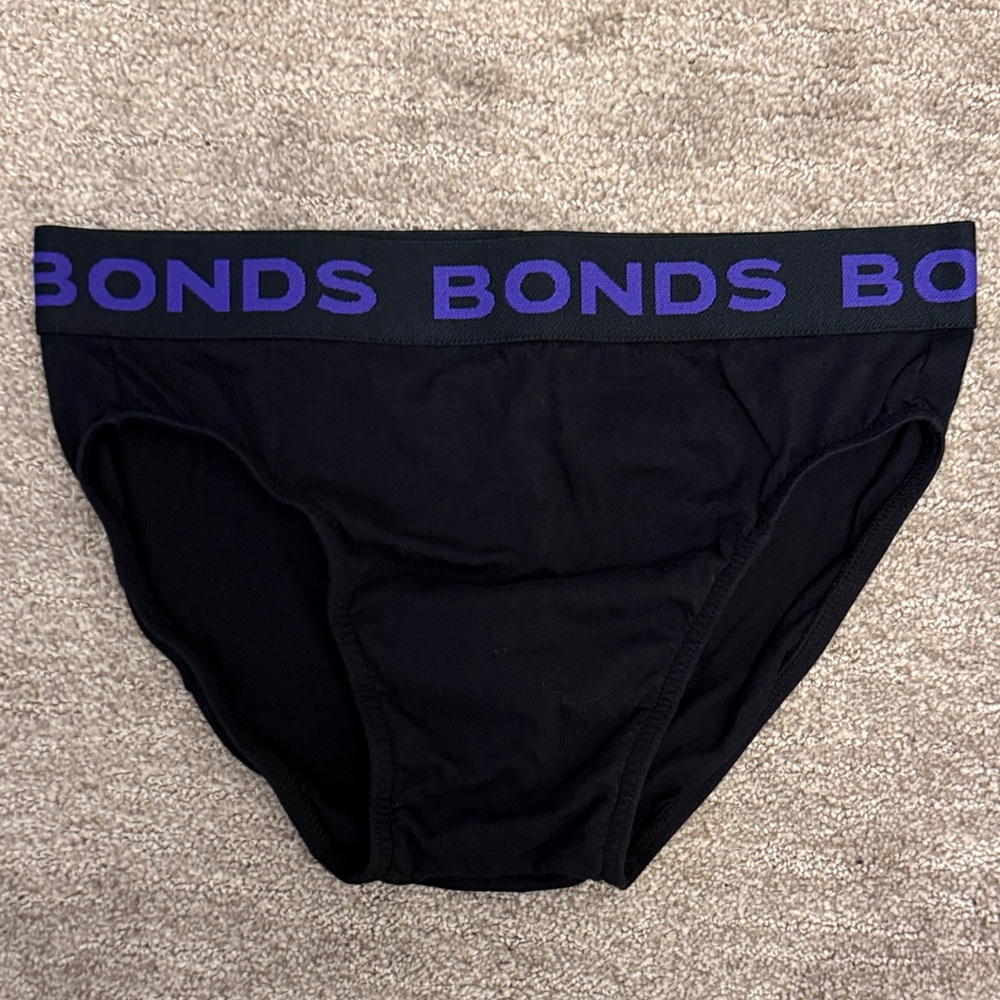 Bonds men’s Black and Purple Bottoms